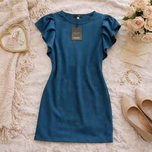 NWT KOANDAILY Teal Ruffle Sleeve Mini Dress Size Small | Chic Boutique